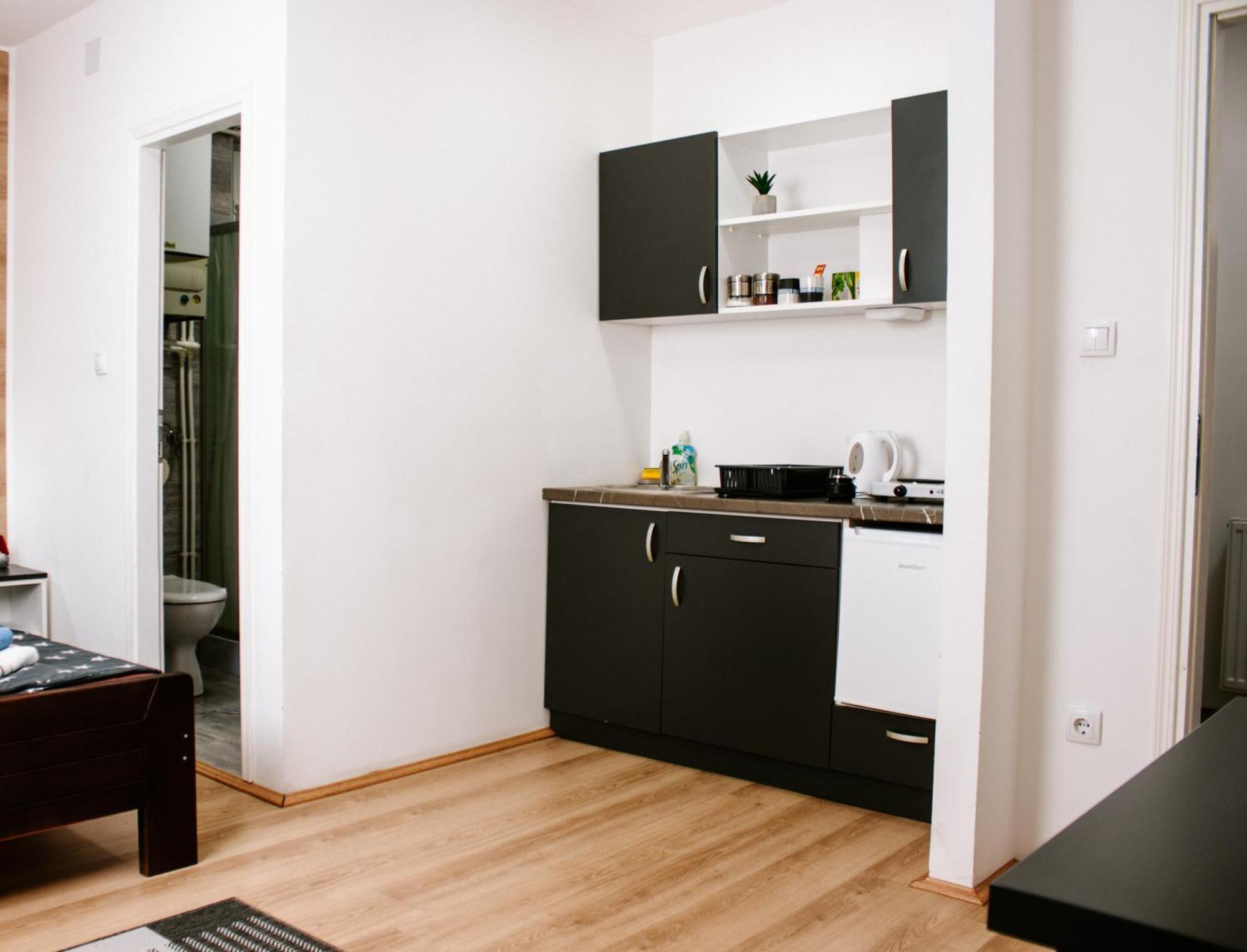 S. A. L. 2 Apartment ซเรนยานิน ภายนอก รูปภาพ