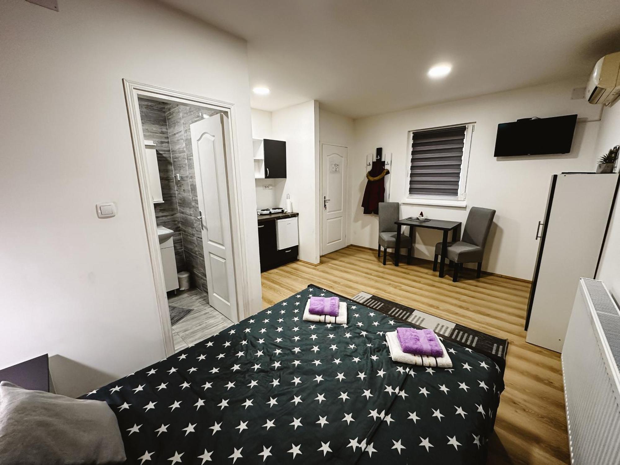 S. A. L. 2 Apartment ซเรนยานิน ภายนอก รูปภาพ